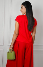 Blusa con detalle floral de encaje