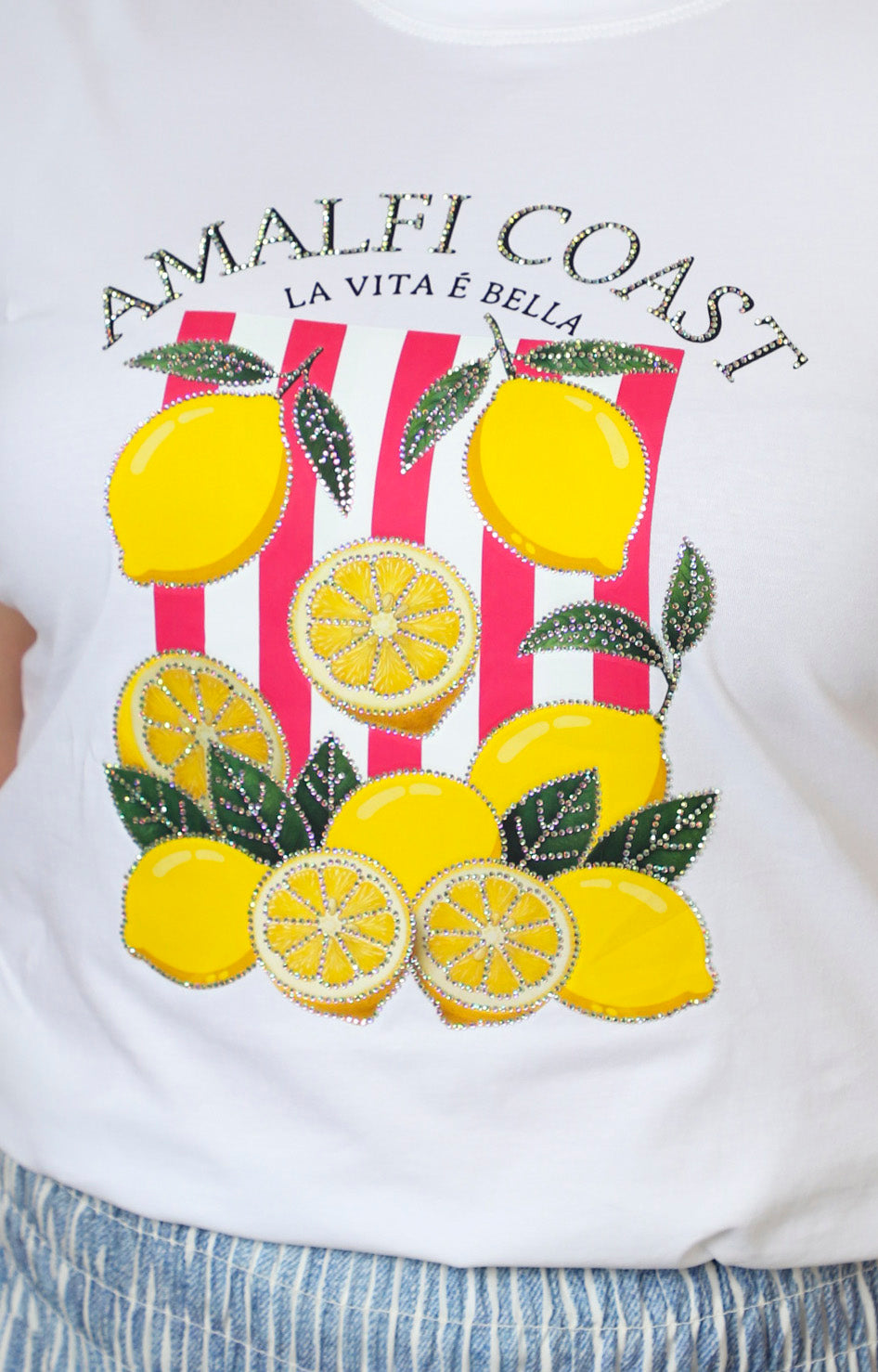 Blusa blanca con estampado de limones