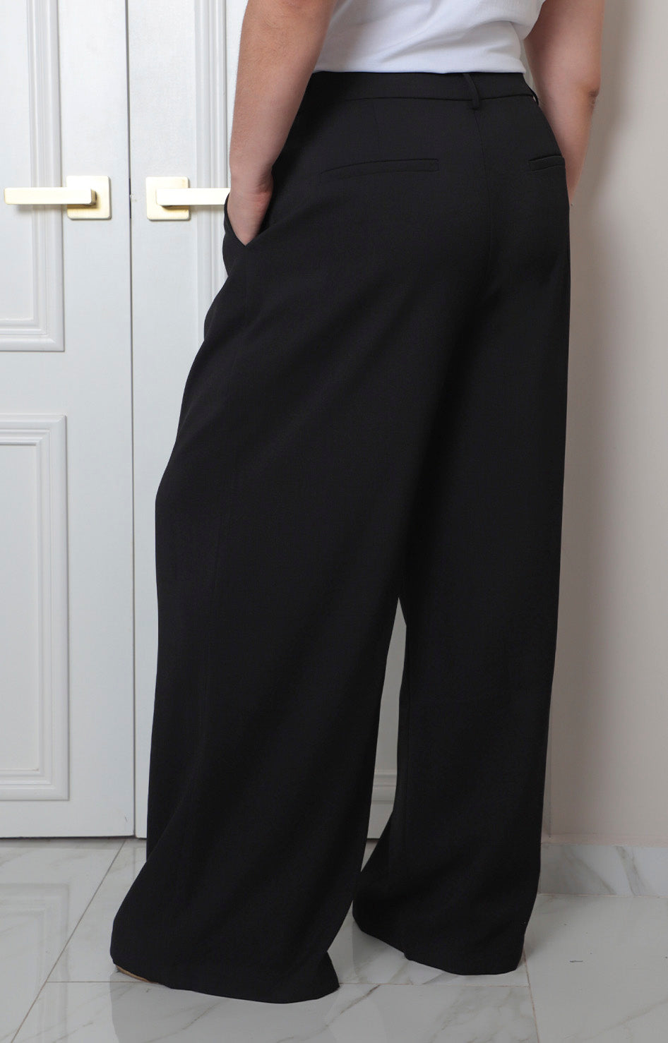 Pantalón negro de vestir tiro alto