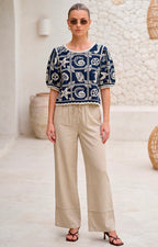 Blusa azul marino con bordado - BLUSAS REGULAR Boutiquemirel 