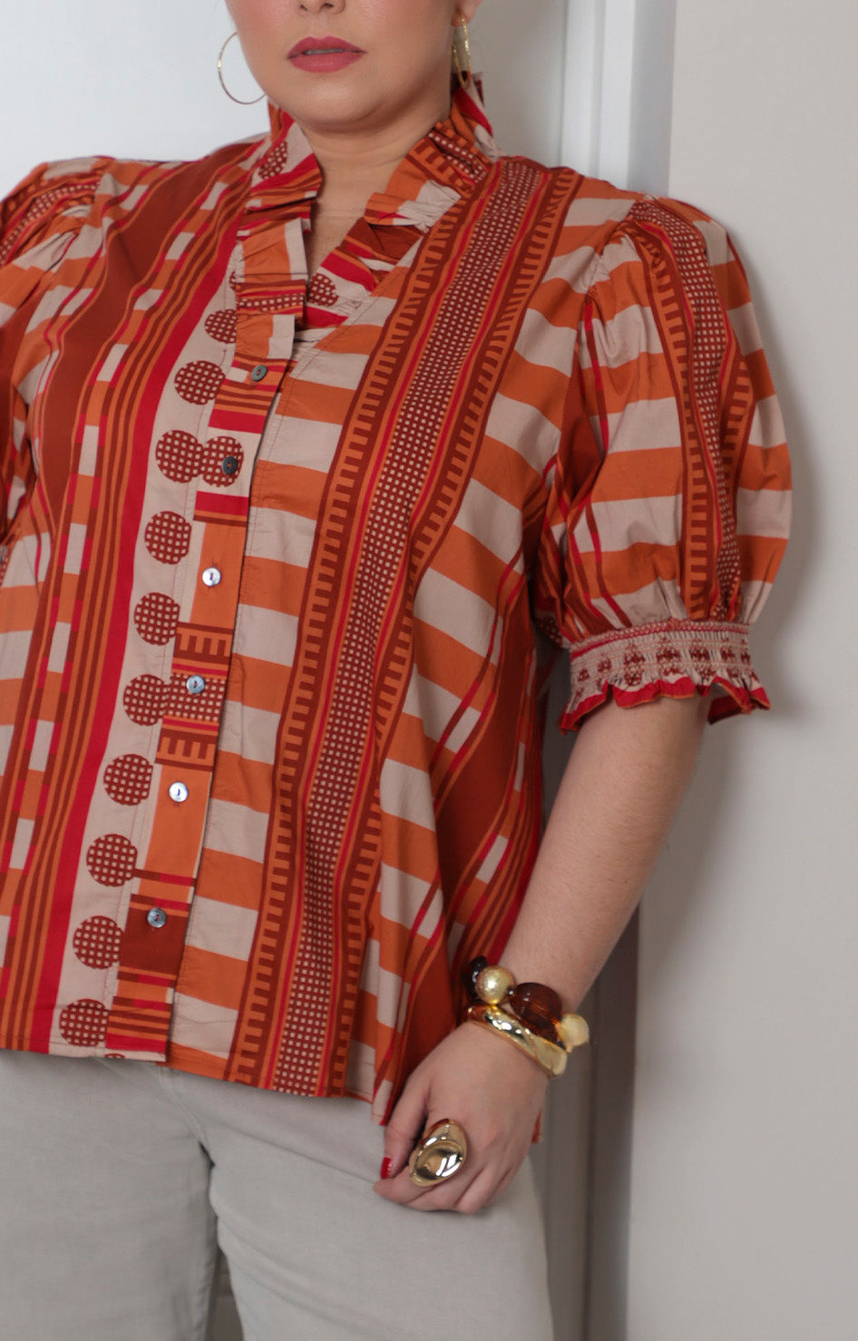 Blusa estampada geométrico con mangas globo