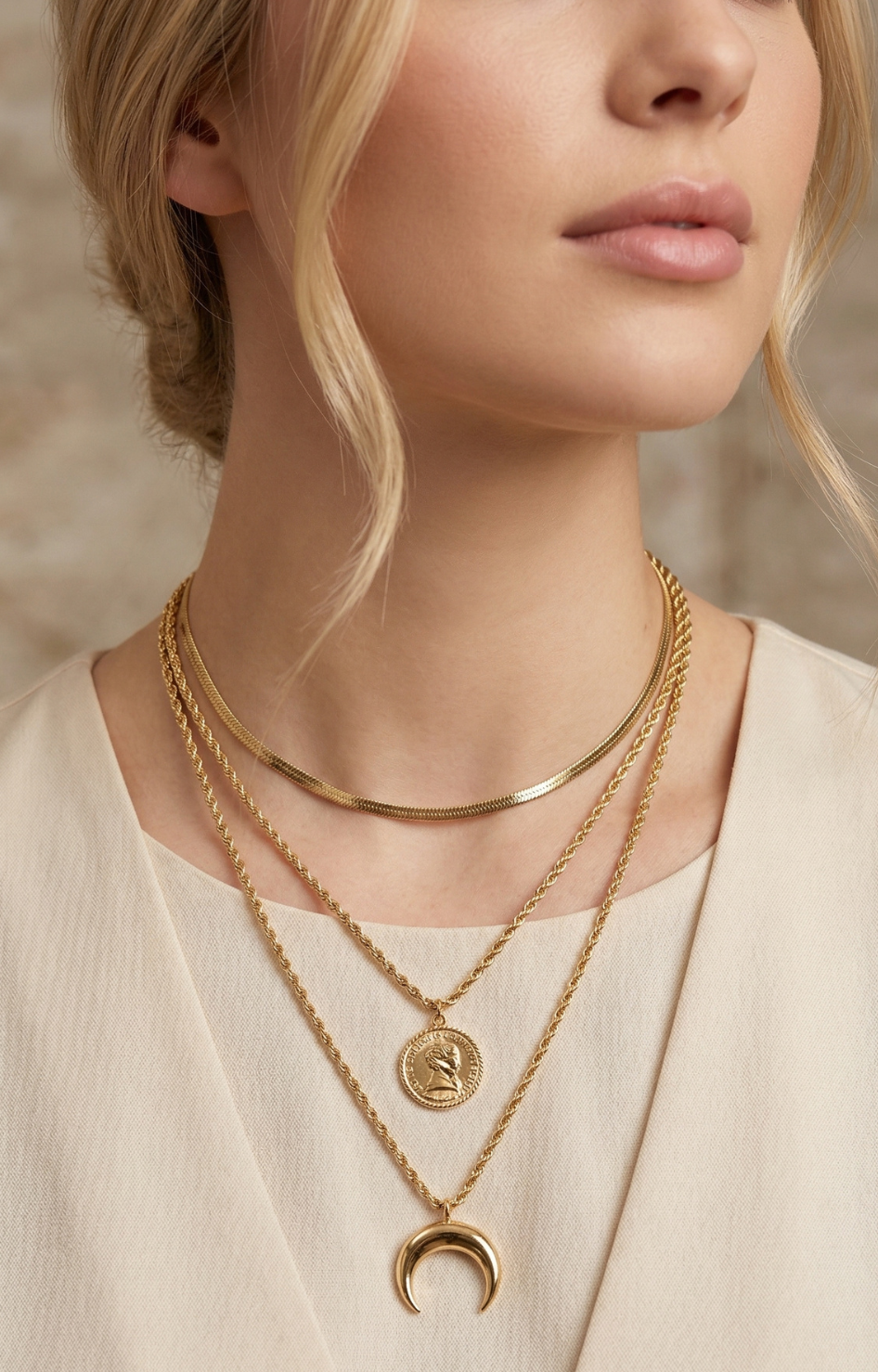 Collar Dorado con Luna y Moneda - COLLARES Boutiquemirel 