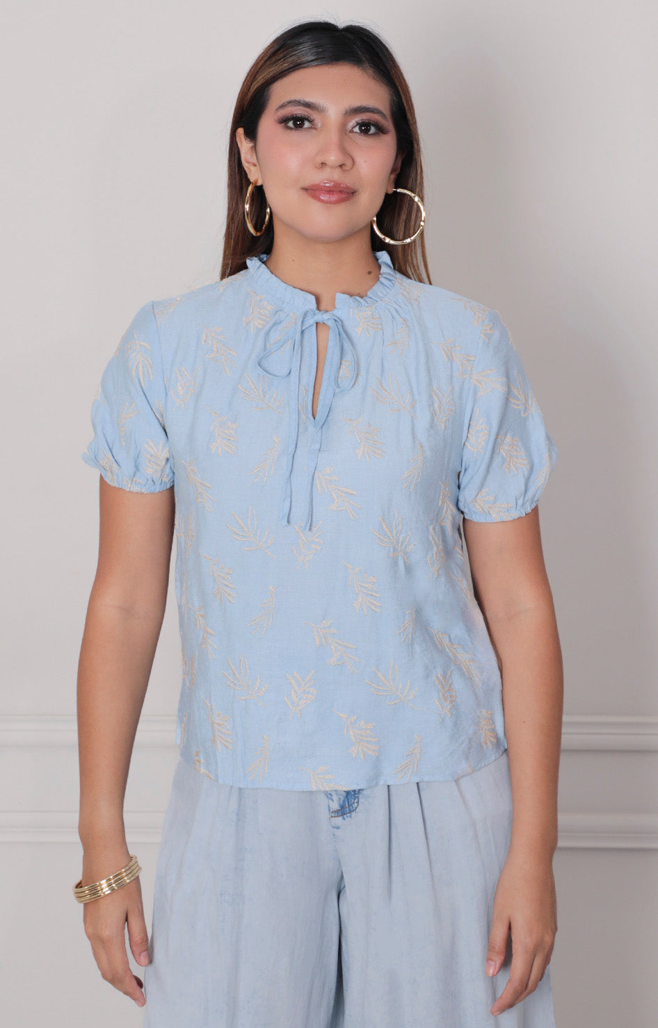 Blusa estampada con bordado - BLUSAS REGULAR Boutiquemirel 