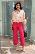 Blusa a rayas con fondo blanco