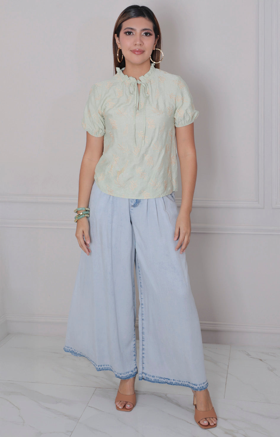 Blusa estampada con bordado - BLUSAS REGULAR Boutiquemirel 