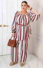Conjunto beige con estampado a rayas