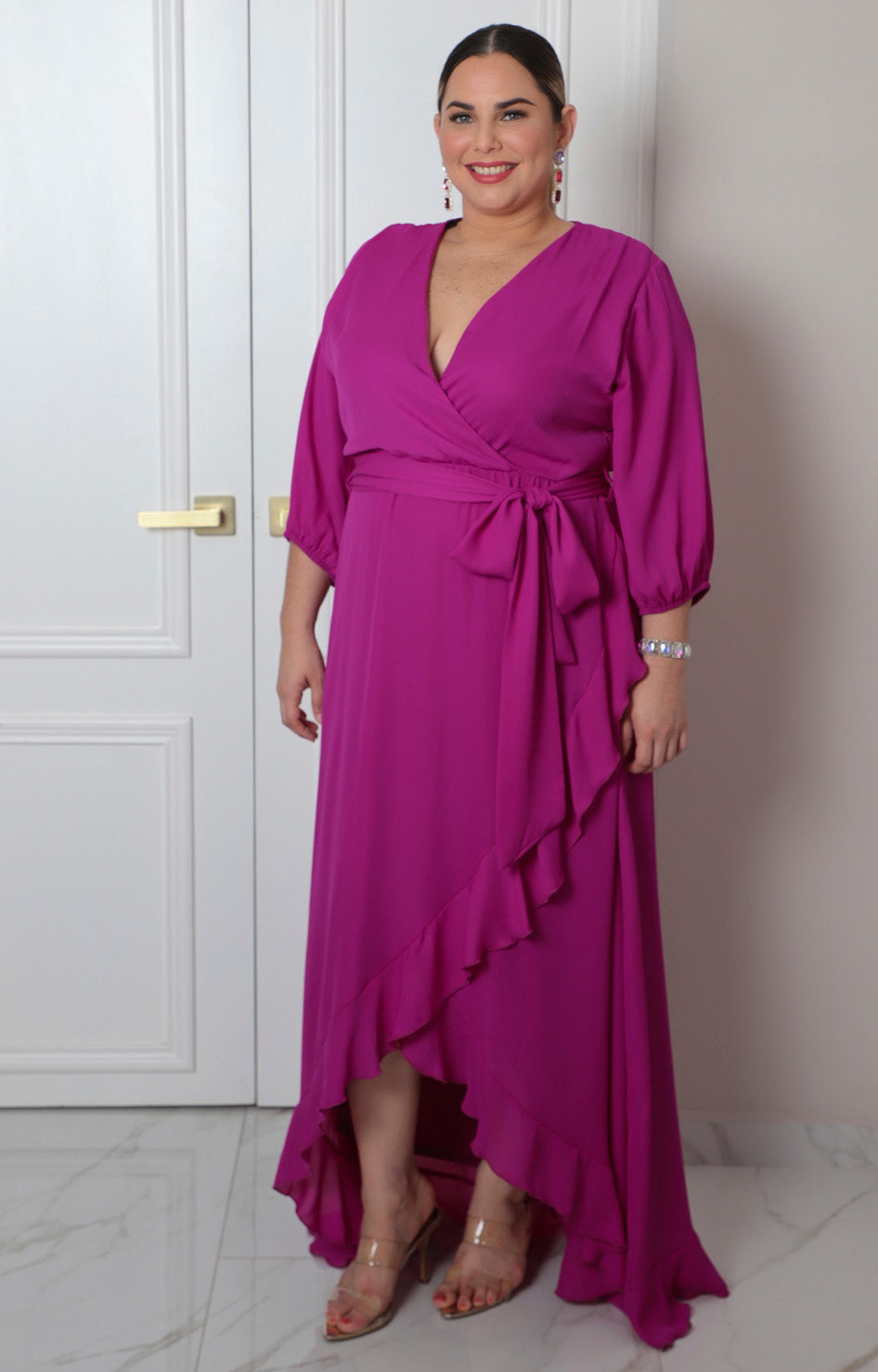 Vestido largo envolvente con cinturón