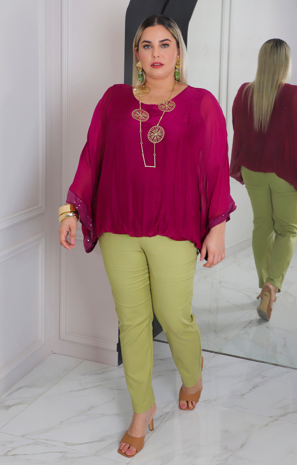 Blusa de seda con brillos