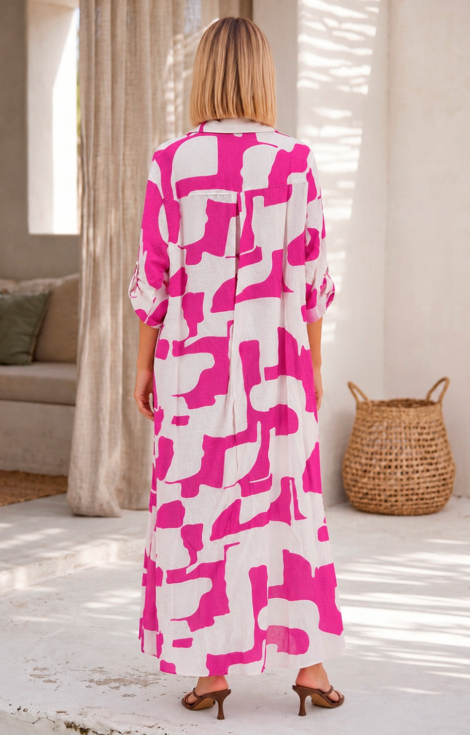 Vestido camisero con estampado fucsia