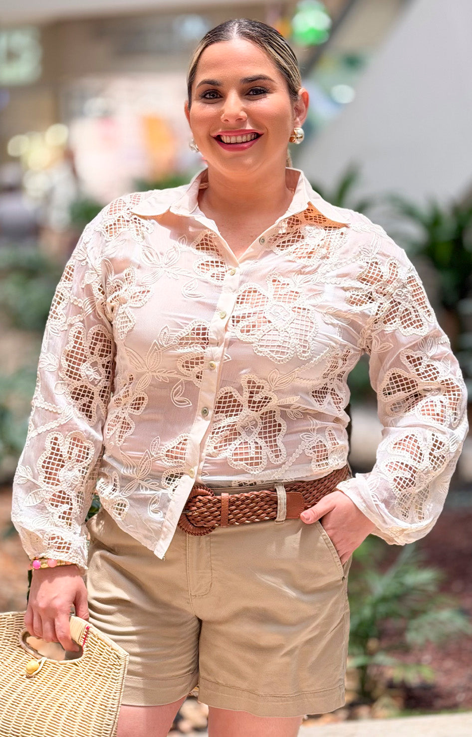 Blusa beige de guipur