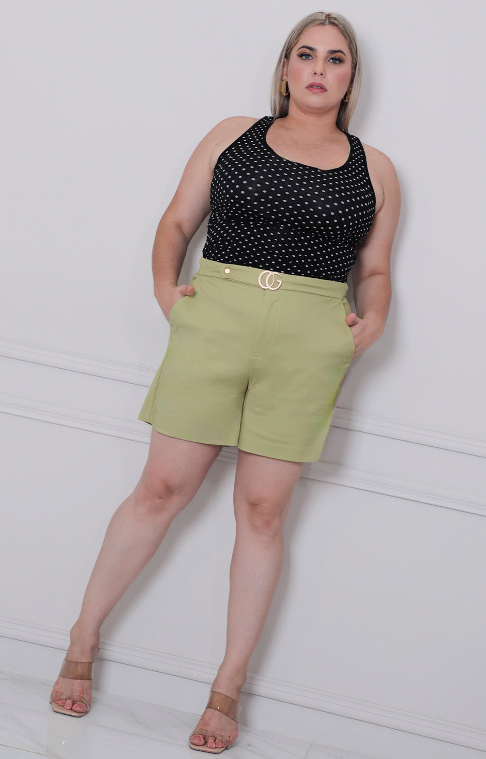 Short con hebilla dorada - SHORT CURVY Boutiquemirel 