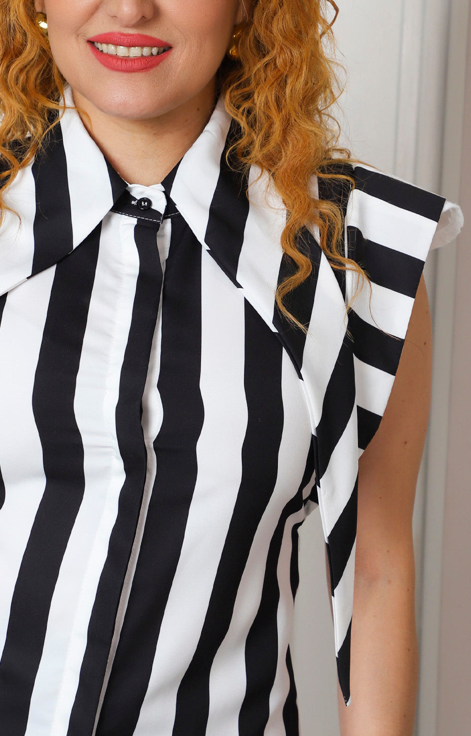 Blusa a rayas con muñequeras