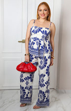 Conjunto estampado con blusa peplum