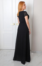 Vestido largo negro con encaje
