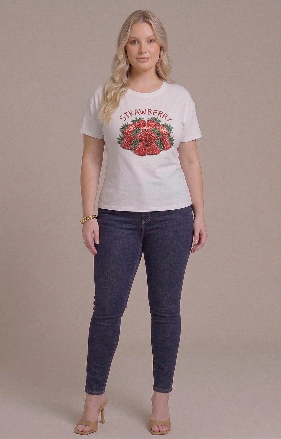 Blusa estampada strawberry - BLUSAS CURVY Boutiquemirel 