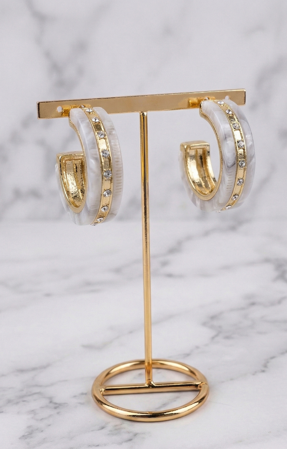 Aretes dorados con circonias - ARETES Boutiquemirel 