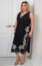 Vestido con bordado floral