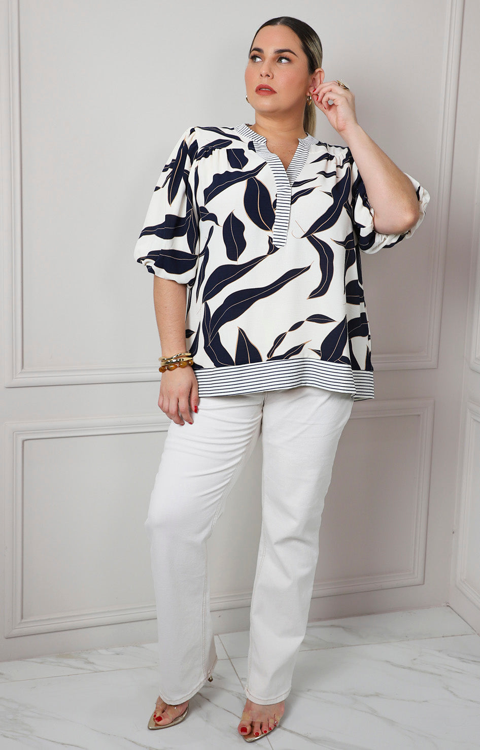 Blusa de hojas azul marino