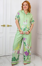 Conjunto verde estampado