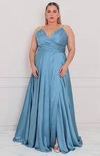 Vestido azul satinado con drapeado - VESTIDO LARGO CURVY Boutiquemirel 