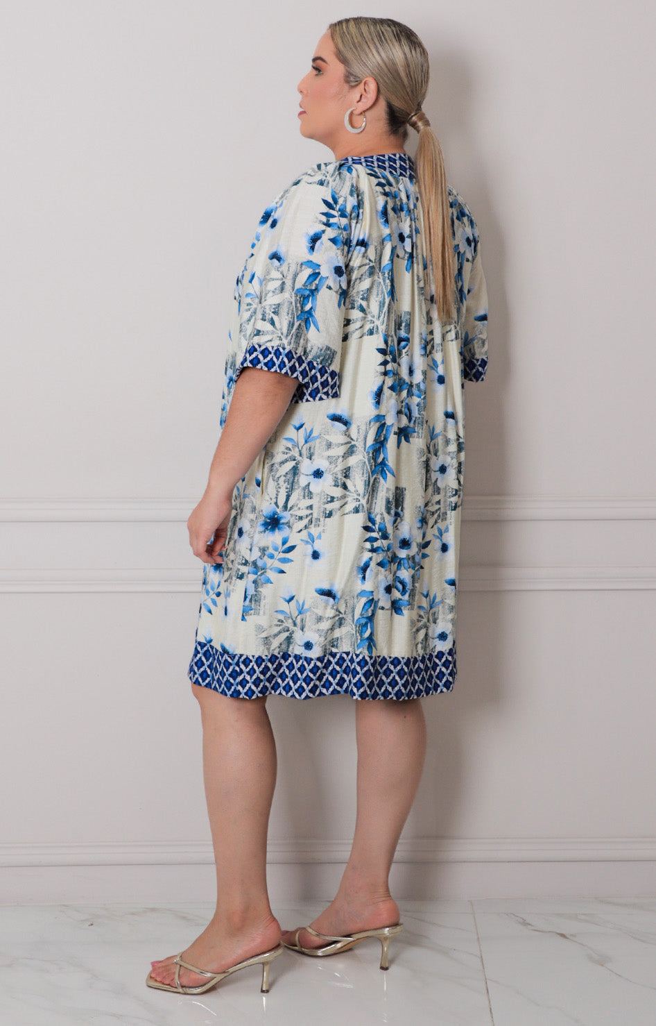 Vestido verde estampado - VESTIDO CORTO CURVY Boutiquemirel 