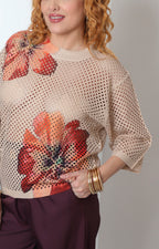 Blusa beige tejido calado estampado floral