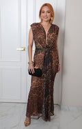 Vestido largo de animal print con nudo de Boutiquemirel, estilo palazzo regular, con estampado de animales y diseño ajustado en la parte superior.