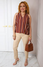 Blusa estampada a rayas con cuello en V