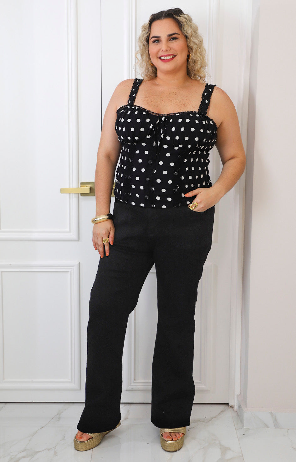 Pantalón de mezclilla negro