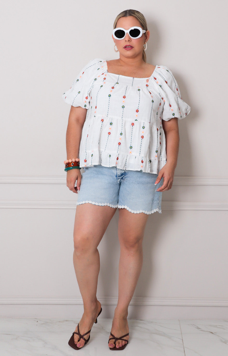 Blusa blanca con bordado - BLUSAS CURVY Boutiquemirel 