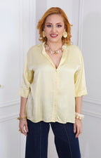 Blusa camisera satinada