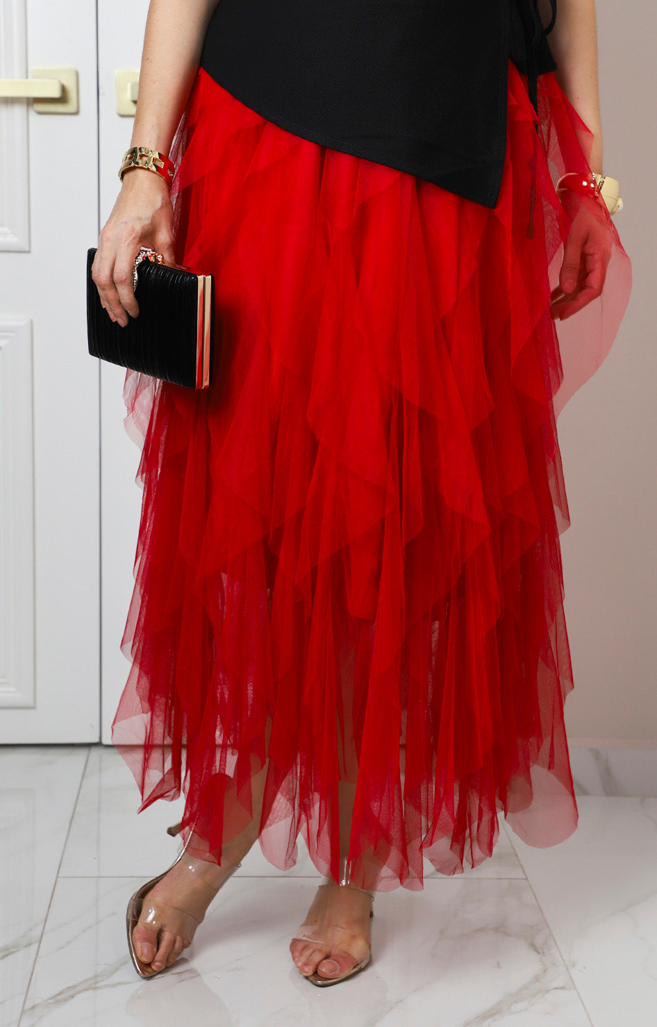 Falda roja de tul