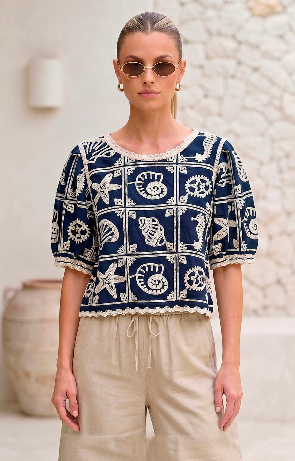 Blusa azul marino con bordado - BLUSAS REGULAR Boutiquemirel 
