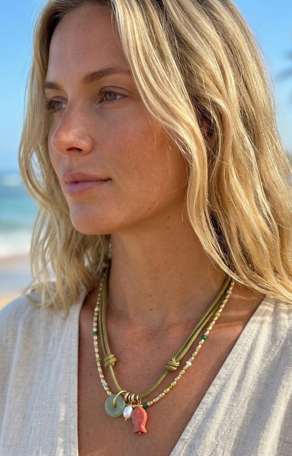 Collar Multicapas Natural con Dijes - COLLARES Boutiquemirel 