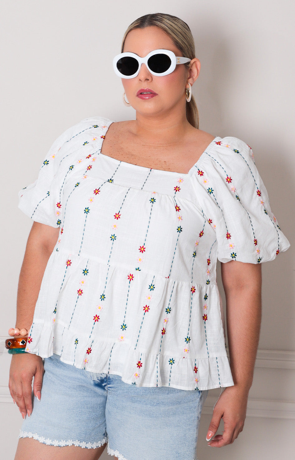 Blusa blanca con bordado - BLUSAS CURVY Boutiquemirel 