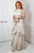 Vestido beige en capas