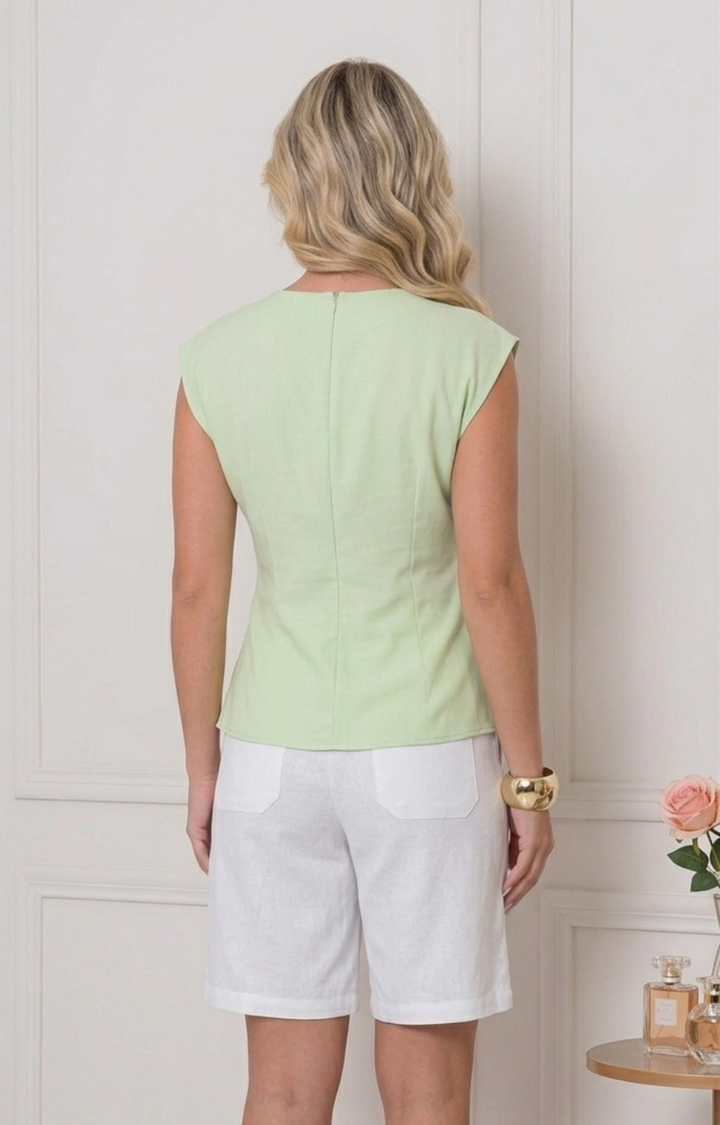 Blusa asimétrica con broche dorado - BLUSAS REGULAR Boutiquemirel 