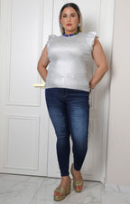 Blusa gris curvy Boutiquemirel con mangas de olán acampanadas