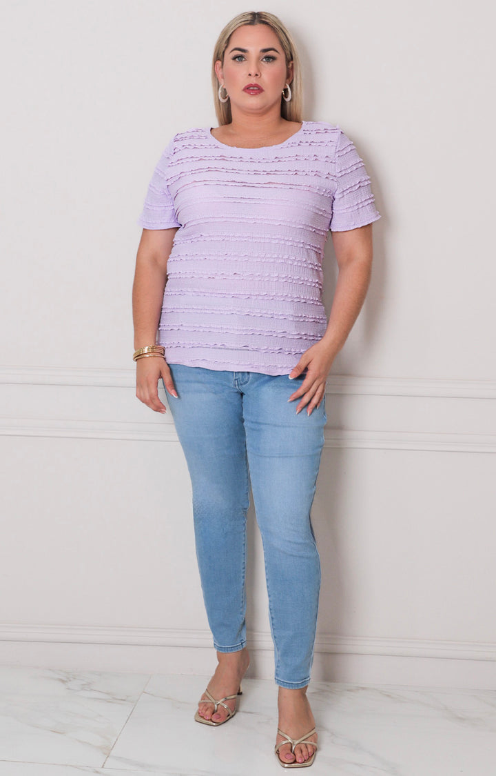 Blusa lila con textura - BLUSAS CURVY Boutiquemirel 
