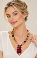 Collar de piedras multicolor con dije