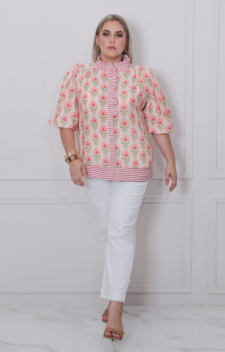 Blusa estampada de flores - BLUSAS CURVY Boutiquemirel 