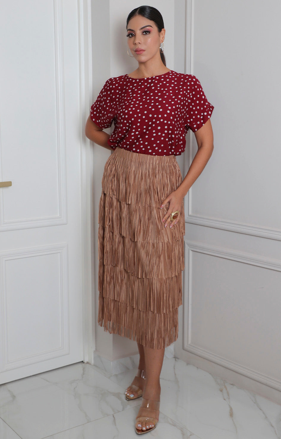 Blusa vino con manga corta y polka dots