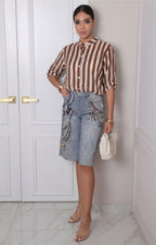 Blusa camisera a rayas con mangas ajustables