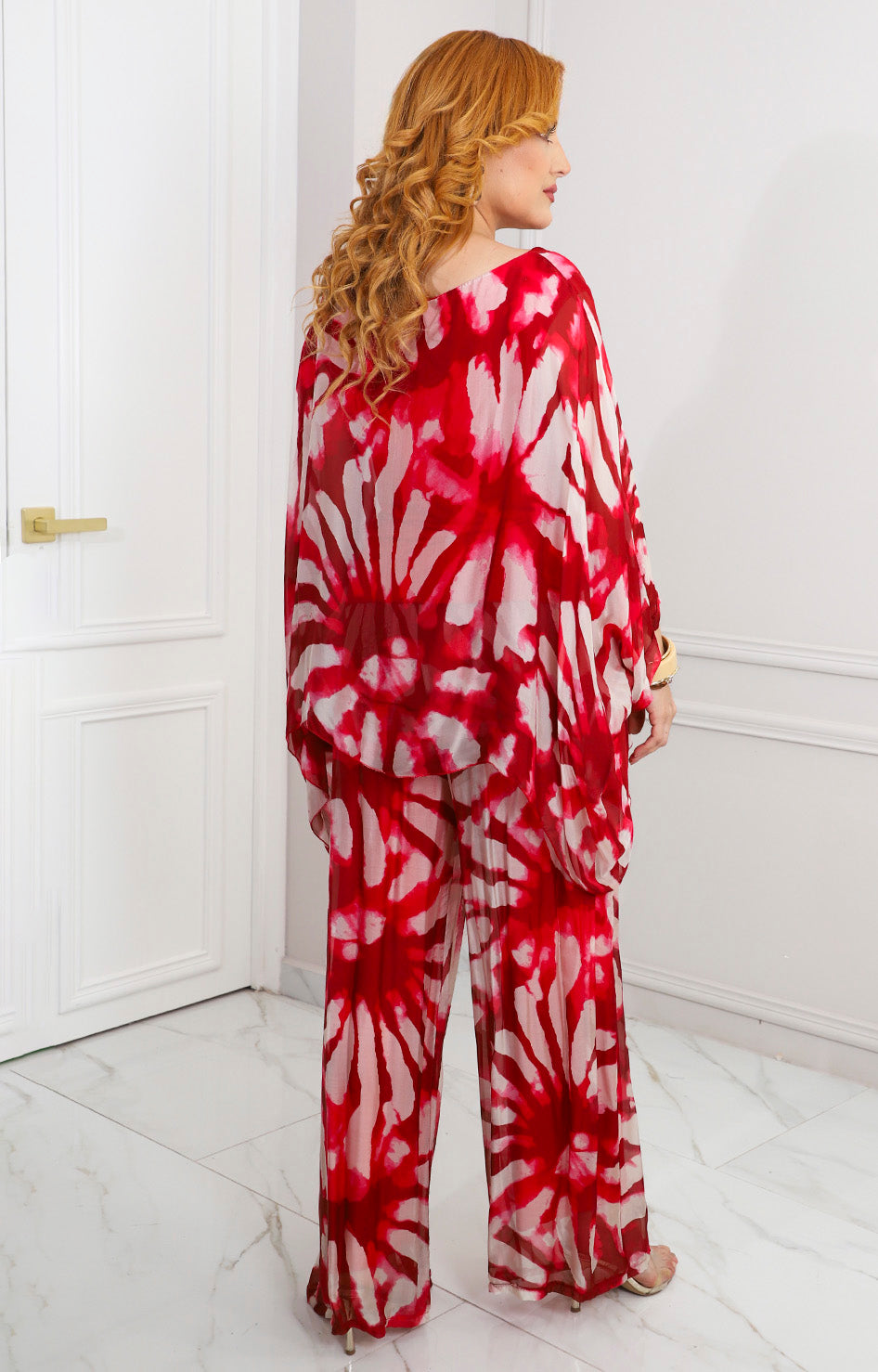 Conjunto rojo tie-dye