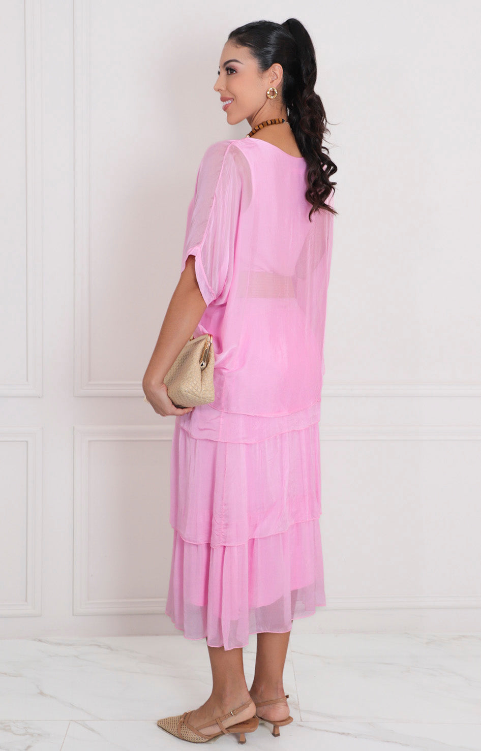 Vestido liso con volantes