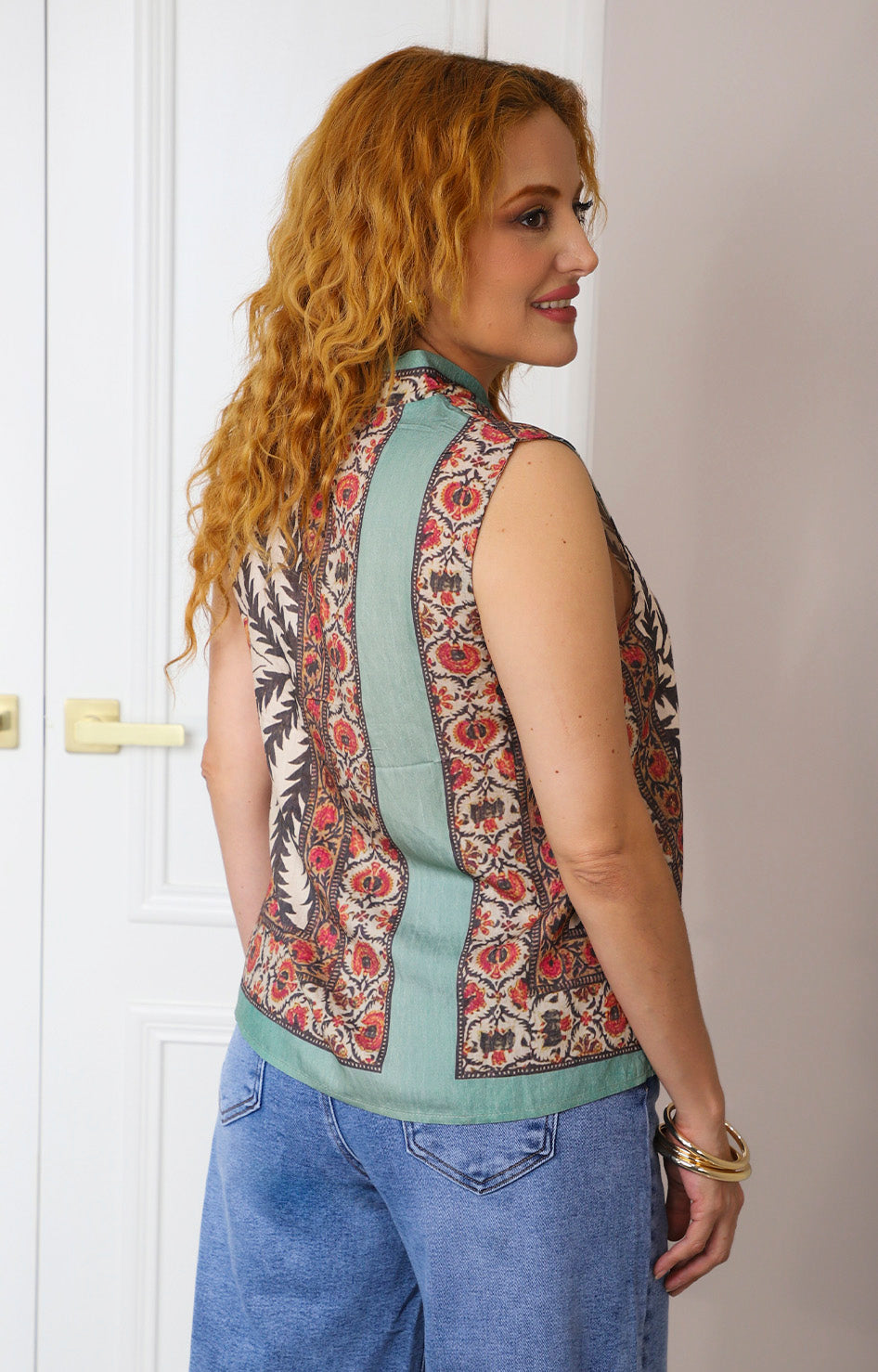 Blusa sin mangas con estampado boho