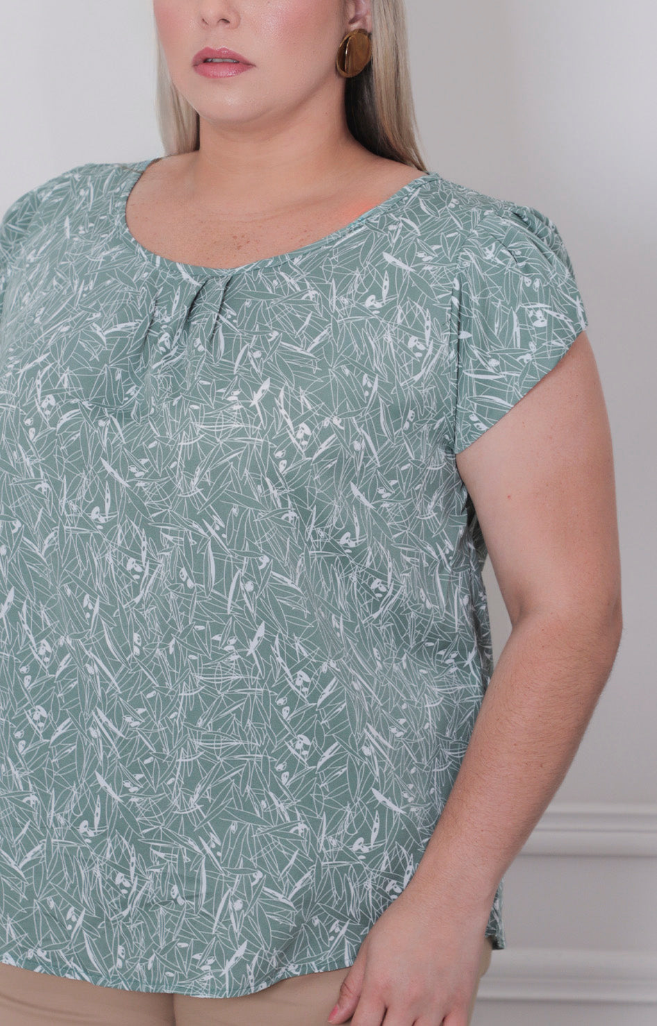 Blusa estampada con mangas - BLUSAS CURVY Boutiquemirel 