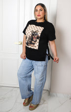 Blusa con estampado animal print y aplicaciones