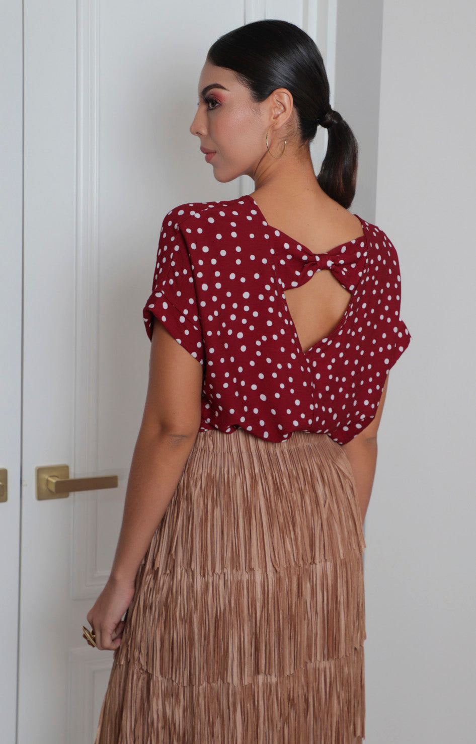 Blusa vino con manga corta y polka dots