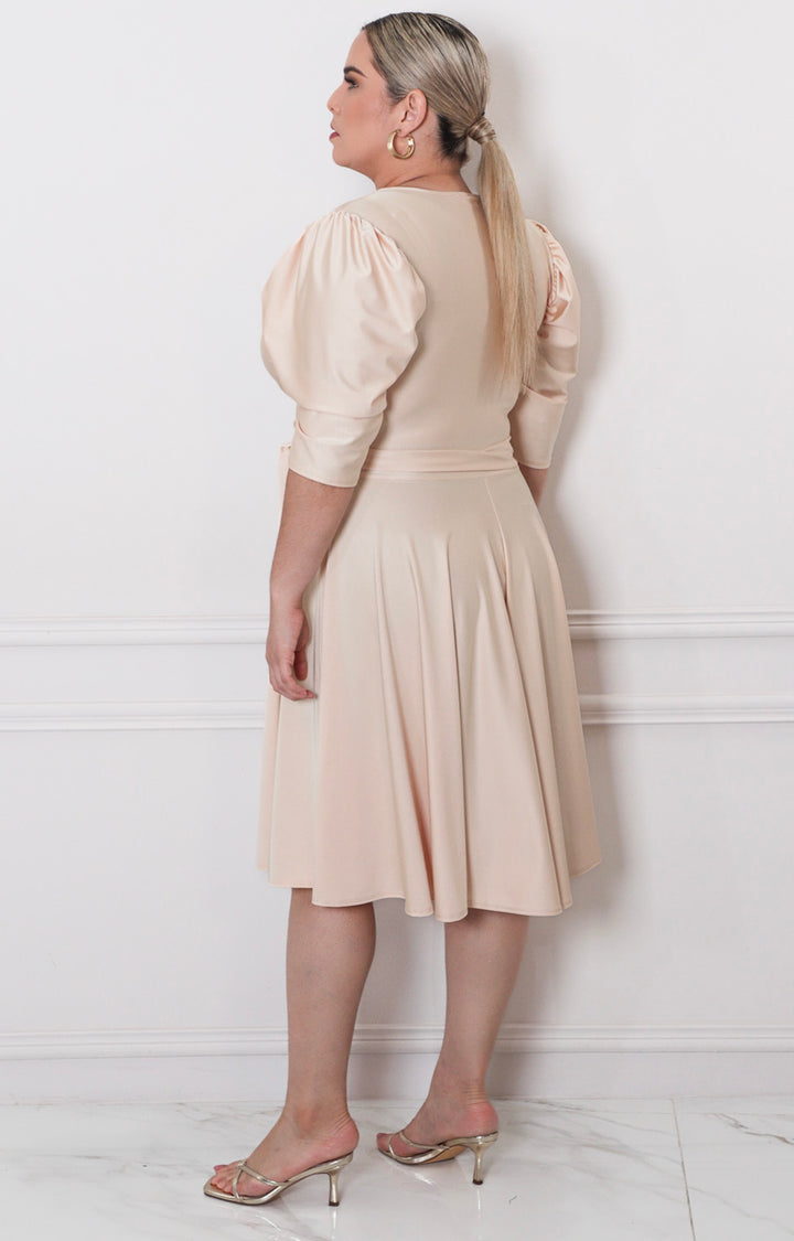 Vestido corto con lazo - VESTIDO CORTO CURVY Boutiquemirel 